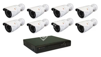 Hunter IP KIT-8/71 Комплект видеонаблюдения на 8 камер 1,3Mp PoE